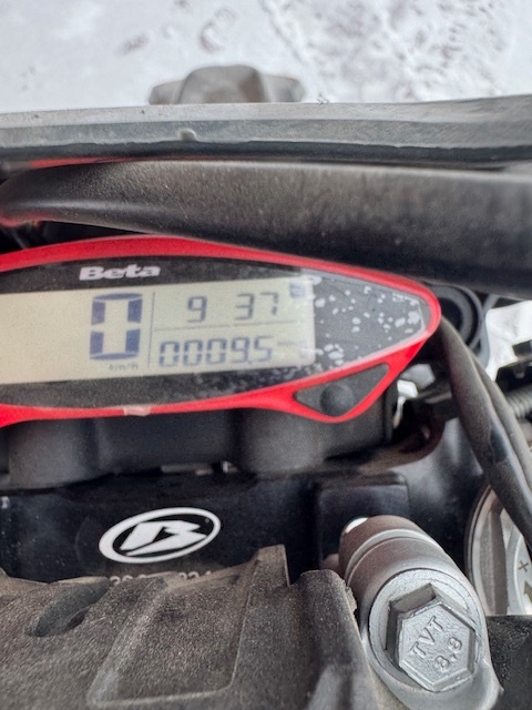 BETA XTRAINER 300 2T MY25 - 6