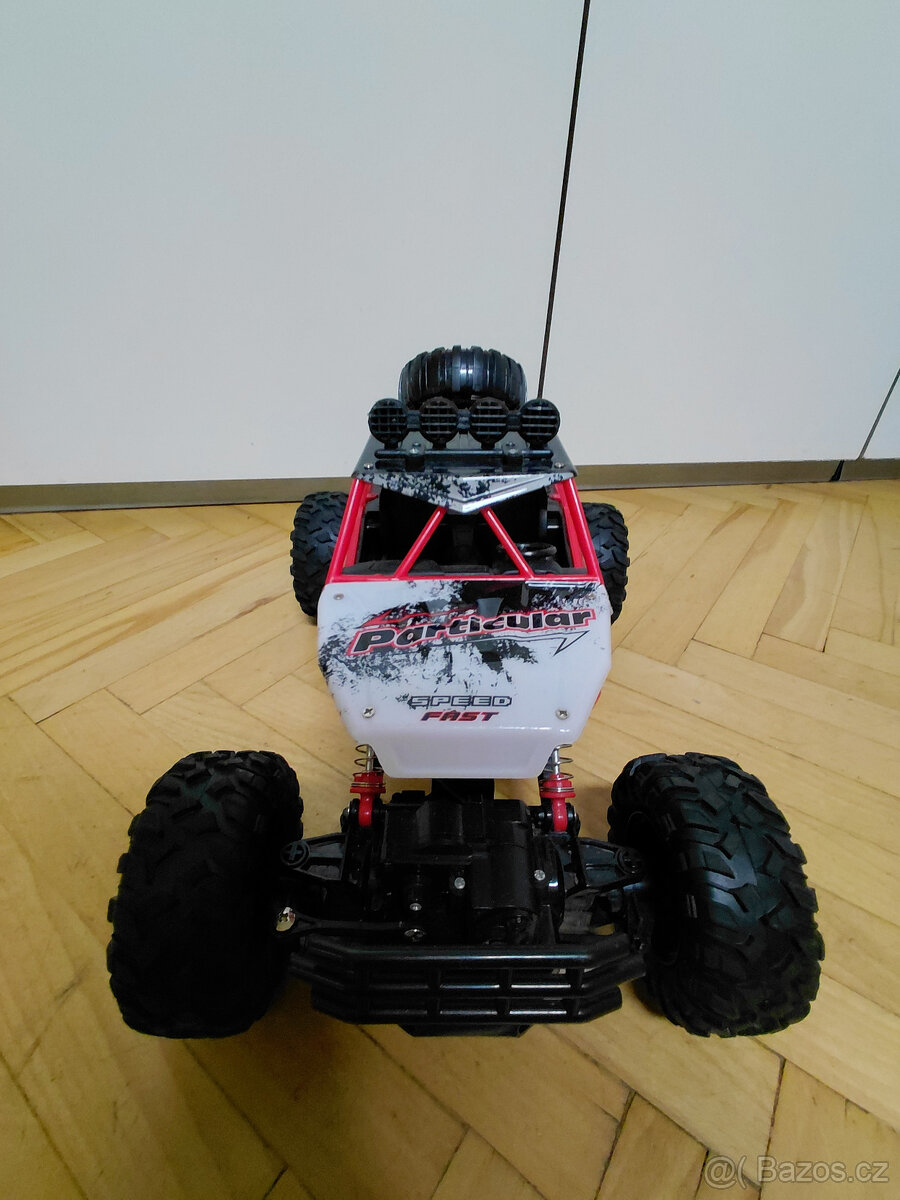 Dvě auta na dálkové ovládání - 6