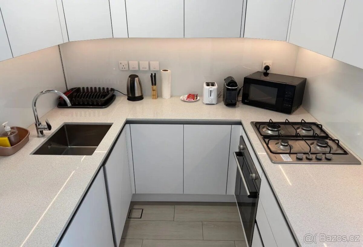 Dubaj - JVC - Garzonka - 6