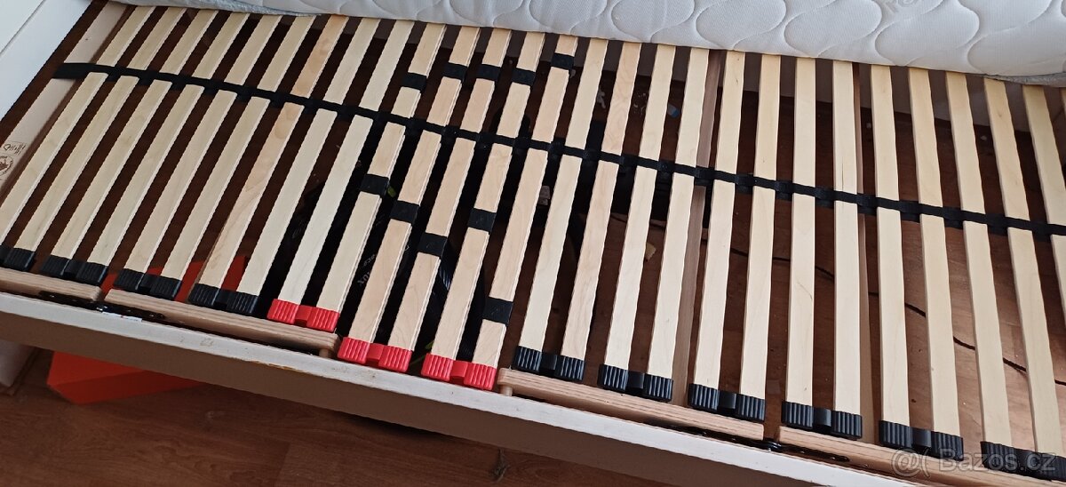 PODÁM POLOHOVACÍ ROŠT + POSTEL - 6