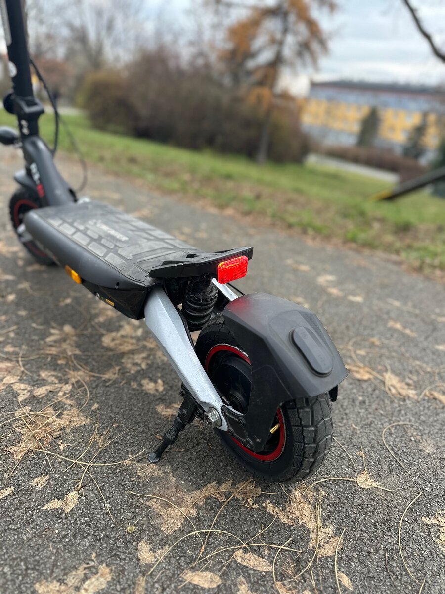 elektrokoloběžka CIRCOOTER - 6