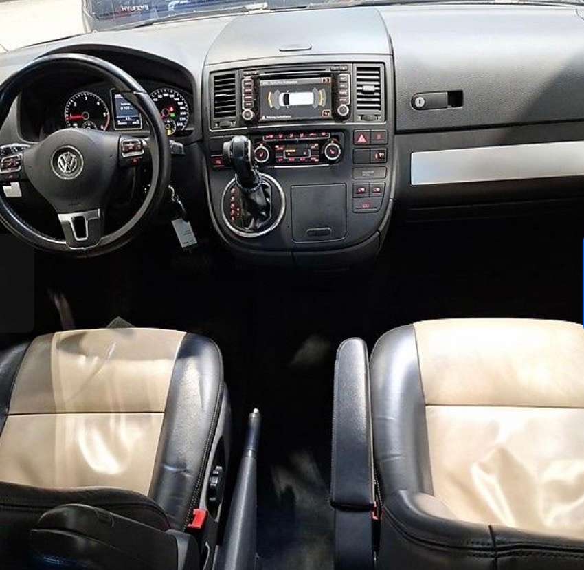 Volkswagen multivan dsg 7 míst - 6