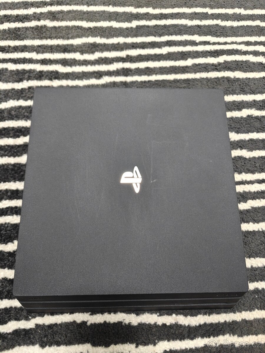PlayStation 4 Pro 1T - 6