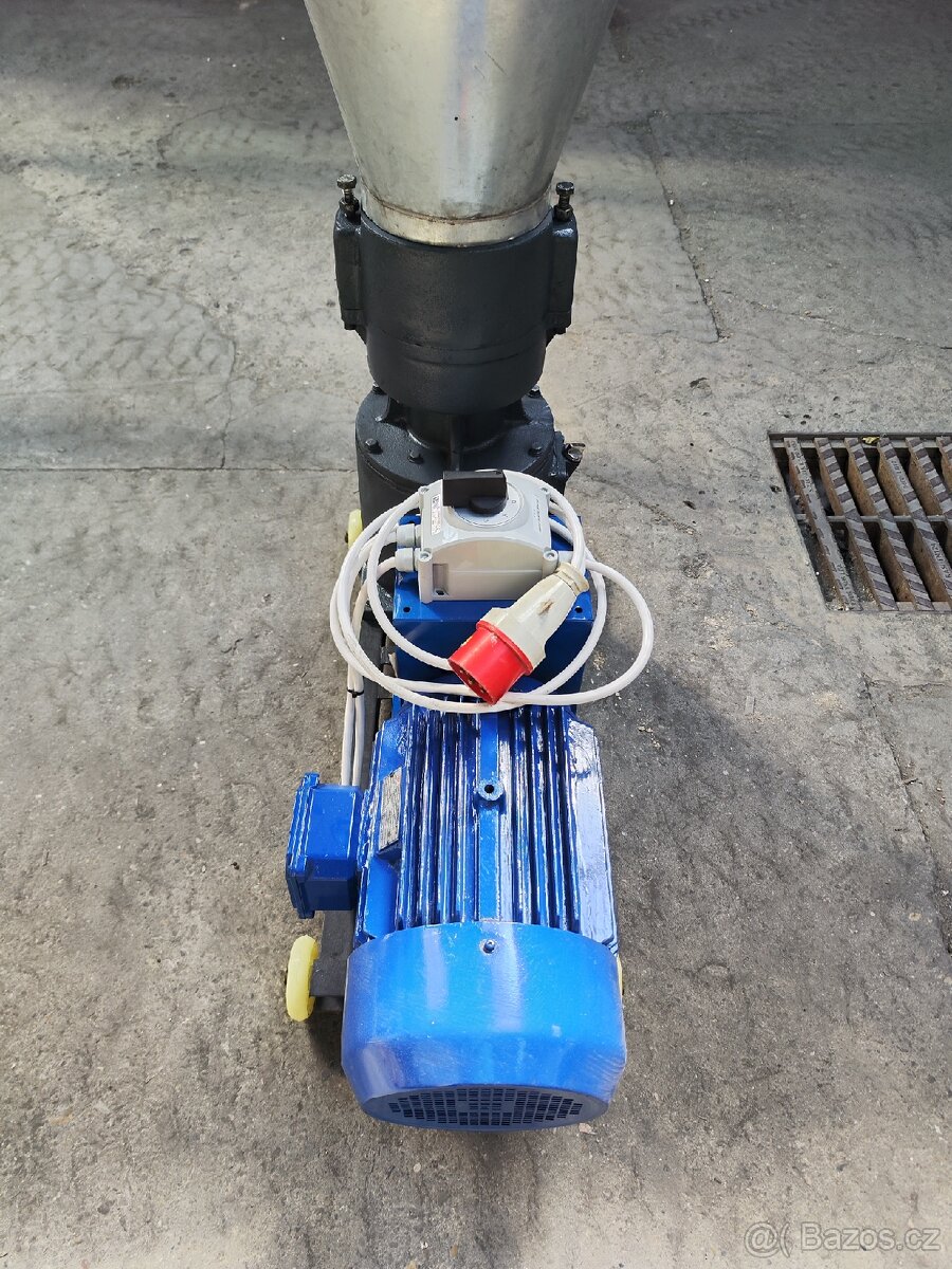 Peletovací lis PL200 7,5 kW - 6