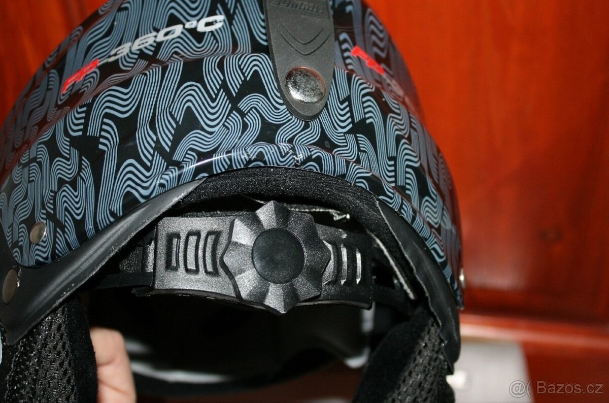 detská helma na lyžovanie - 6