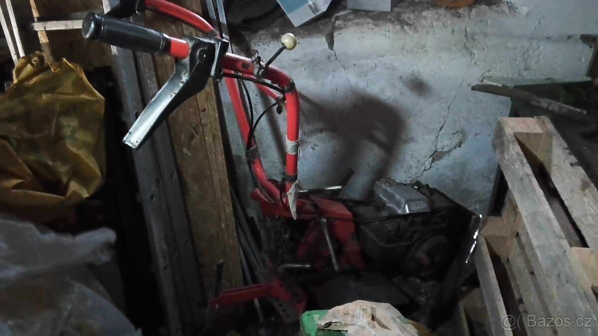 Věci ze stodoly . - 6