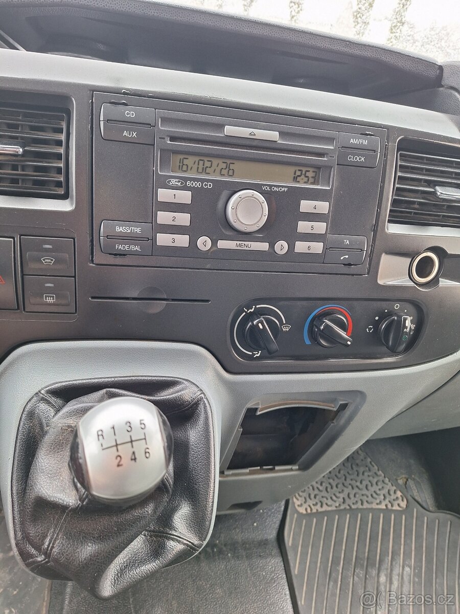 Ford Transit 2.2TDCI 6mist - 6