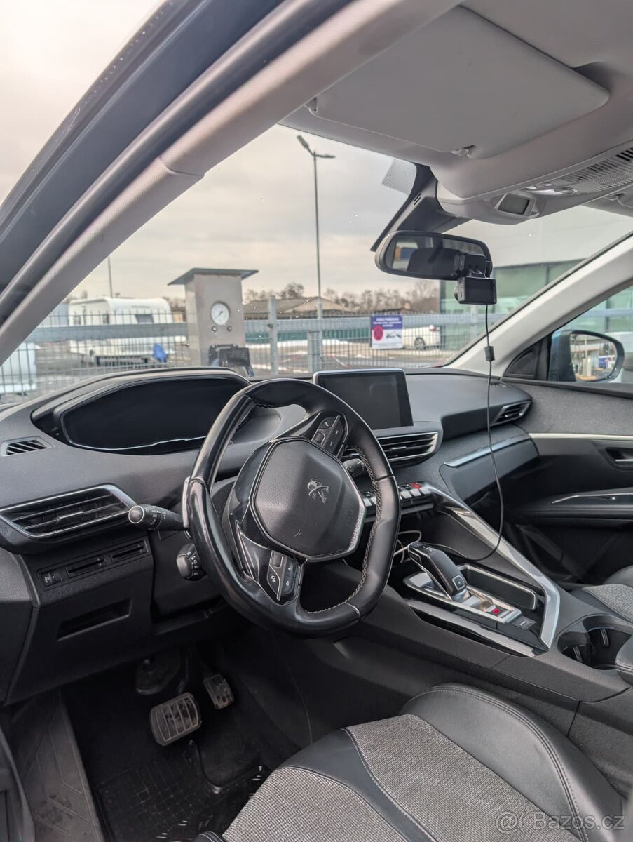 Peugeot 5008 1.6 PureTech EAT8 Allure - 6