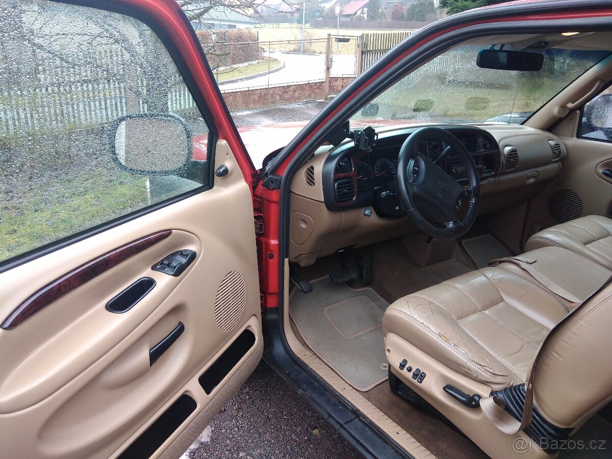 Dodge Ram 1500 2WD 5,9 - 6