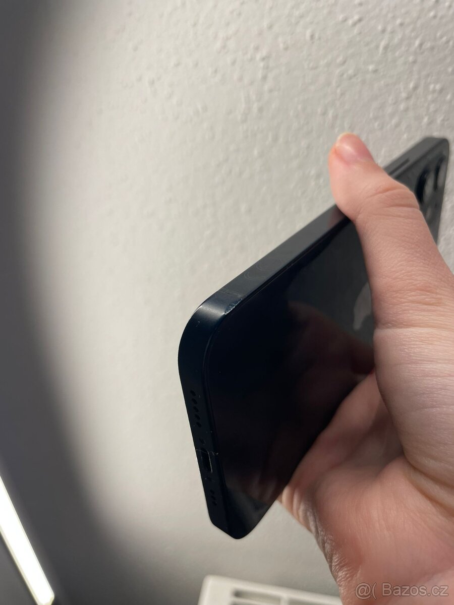 IPhone 12 černý 128gb - 6