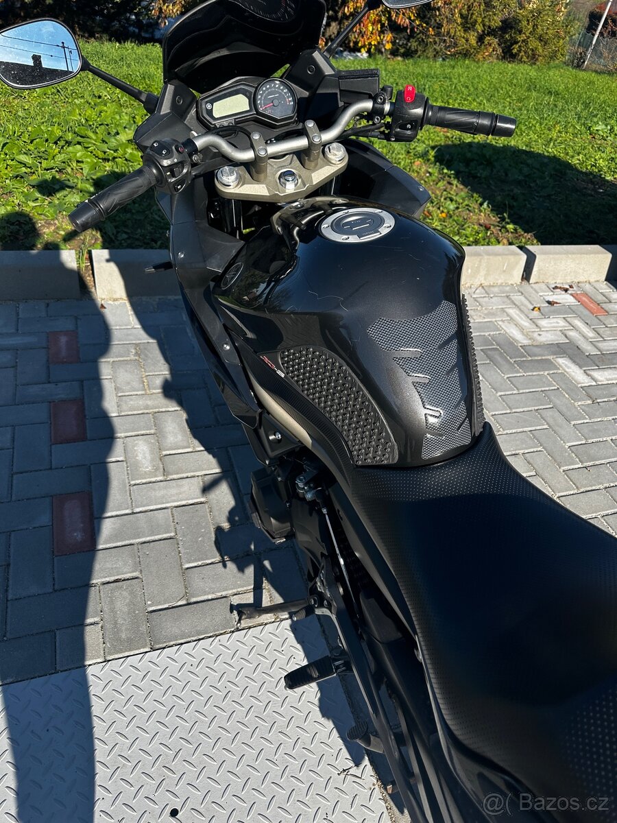 Yamaha XJ6 S - 6