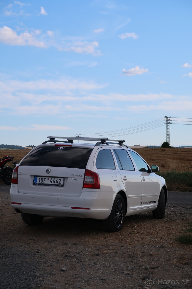 Prodám Škoda Octavia II facelift r.v. 2011 - 6