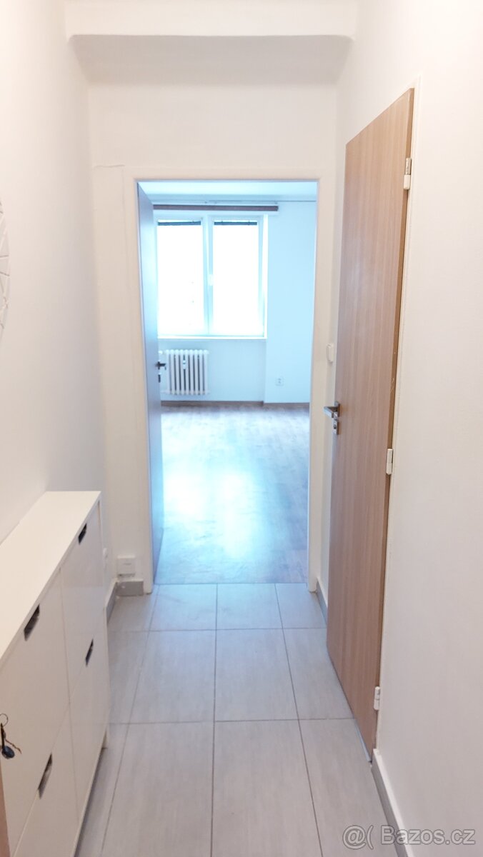 Garsoniéra v osobním vl.,ul.Vardasova,Havířov - 6