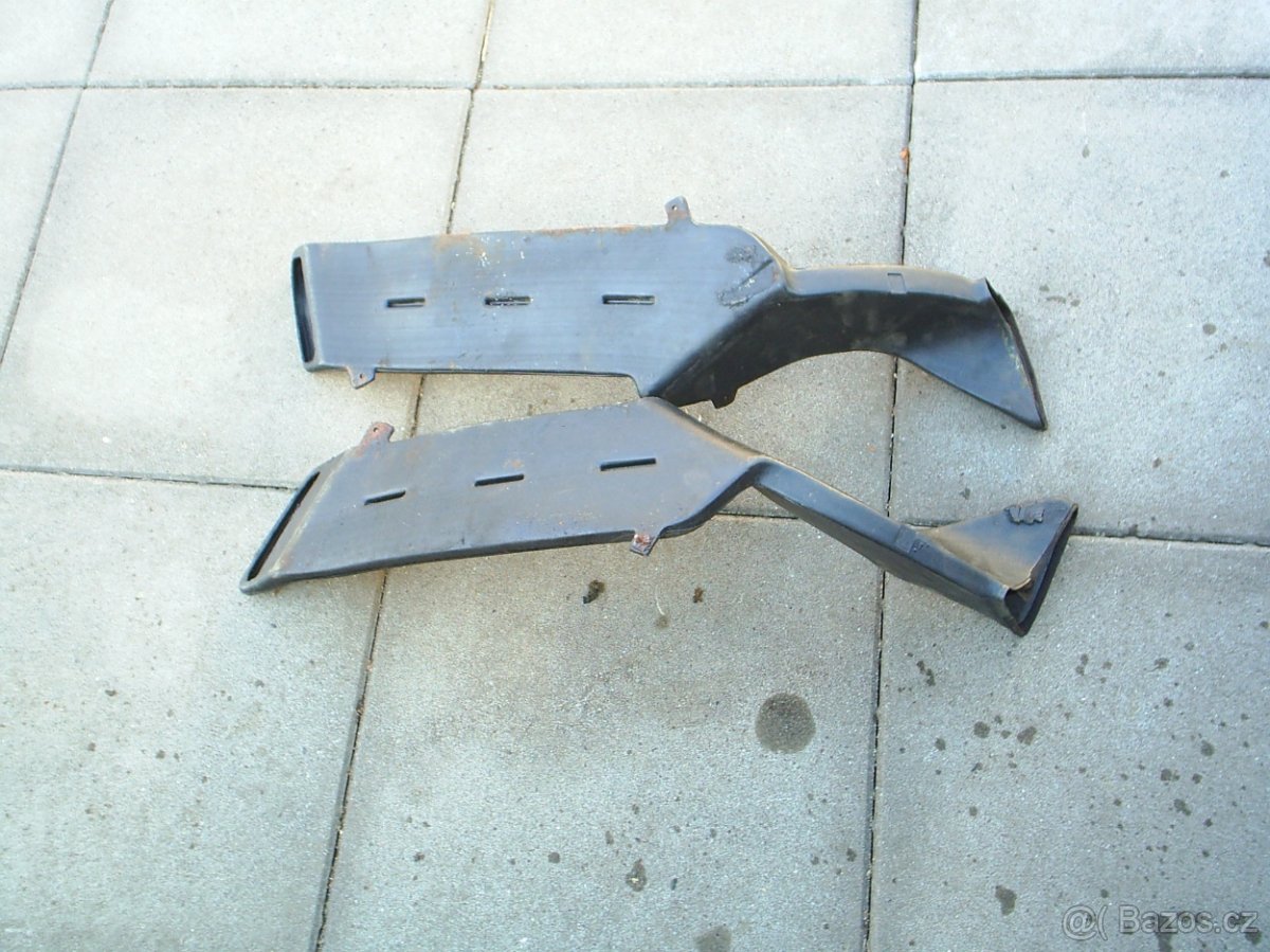 Mercedes W114/115 - topné kanály - 6