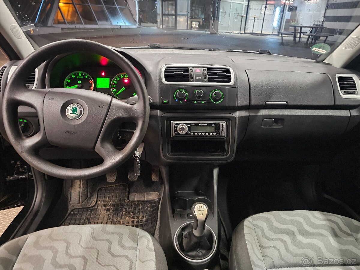 Škoda Fabia 1.4i 16V - 6