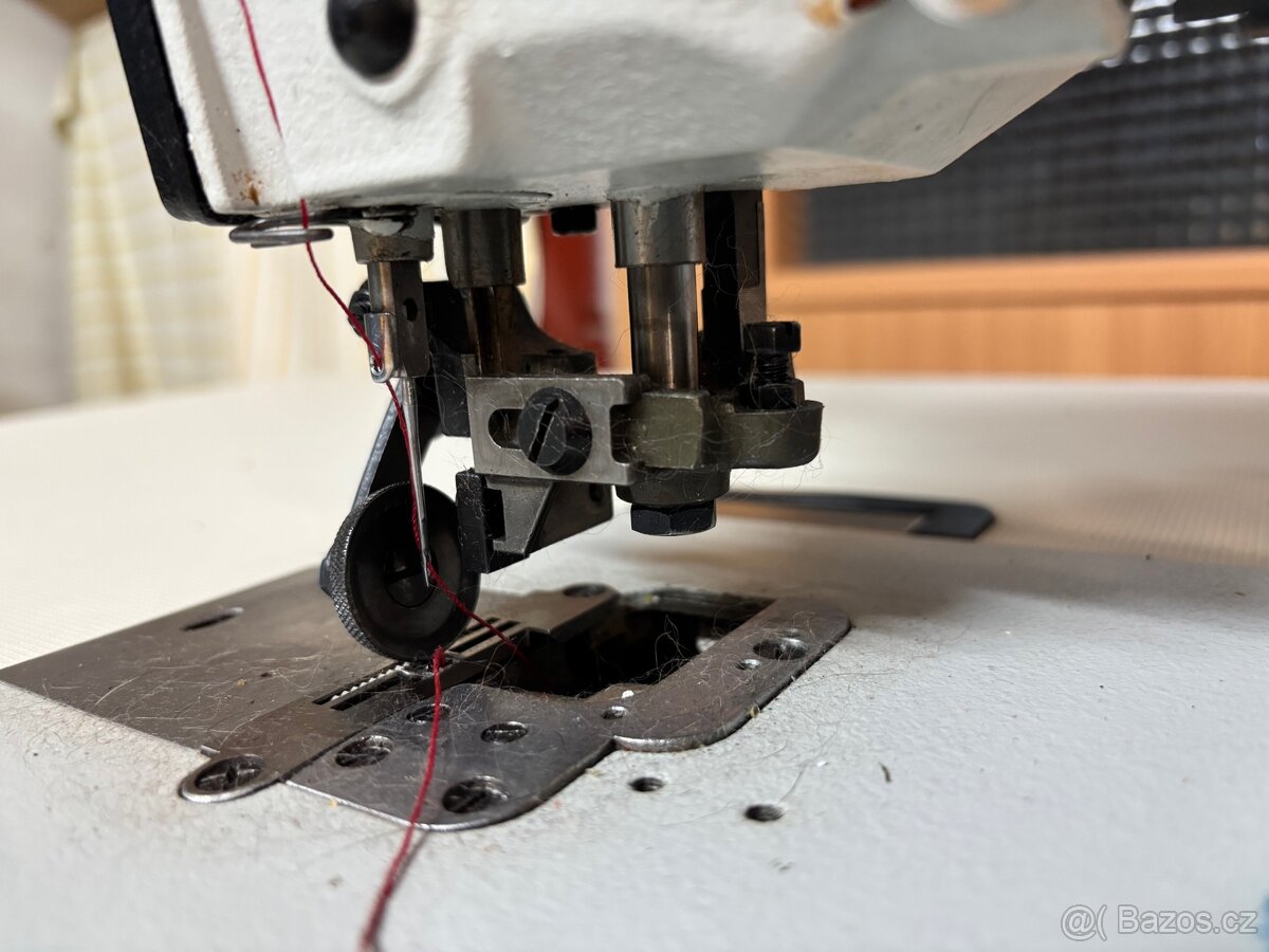 Prumyslovy sici stroj Juki s orezem - 6