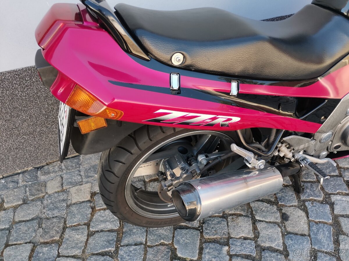 Kawasaki Zzr 500 - 6