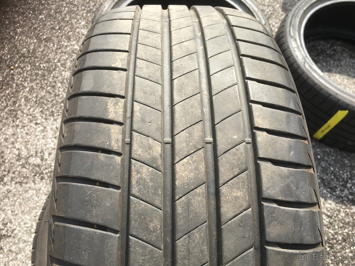 Letní pneu Bridgestone 225/40/19 - dot 2020 - 6