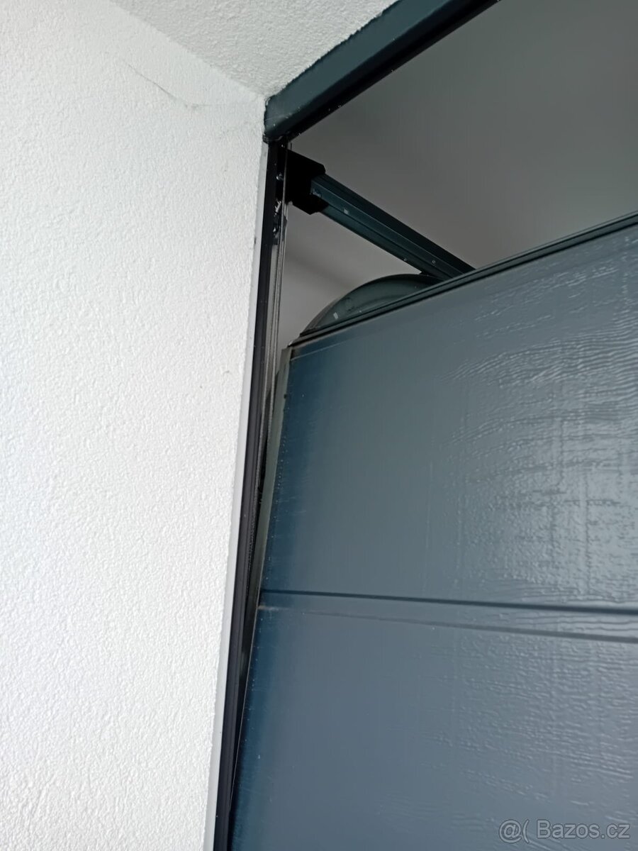 sekční garážová vrata - 6