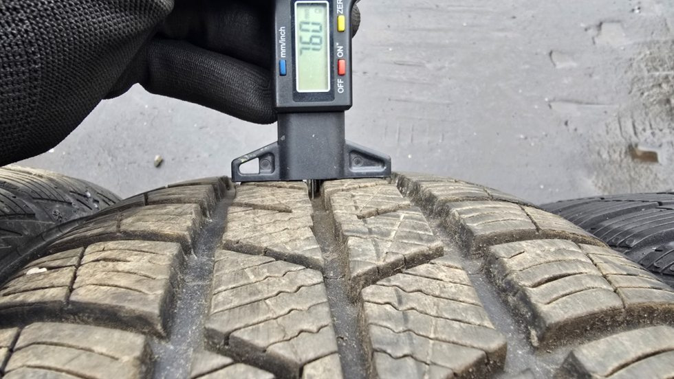 Zimní pneu 205/55/16 Barum - 6