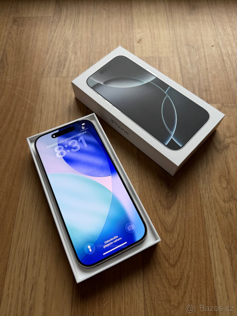 Apple iPhone 16 Pro 128GB bílý titan - 6