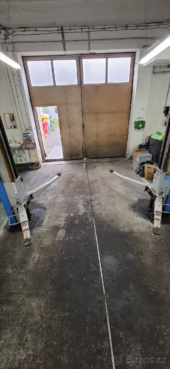 Elektromechanický BEZpřejezdový hever RAVAGLIOLI 3,2 T - 6