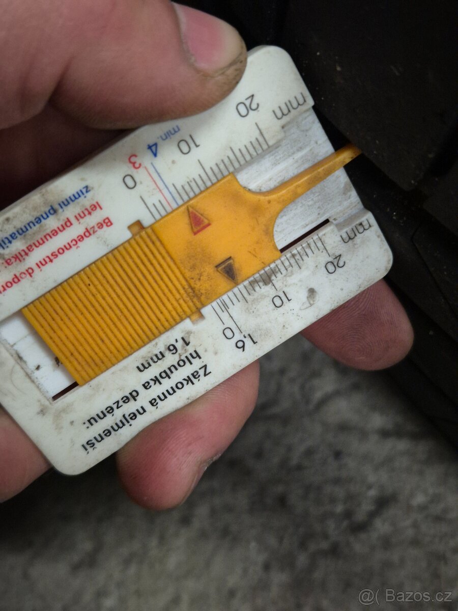 215/45r17 letni Bridgestone - 6