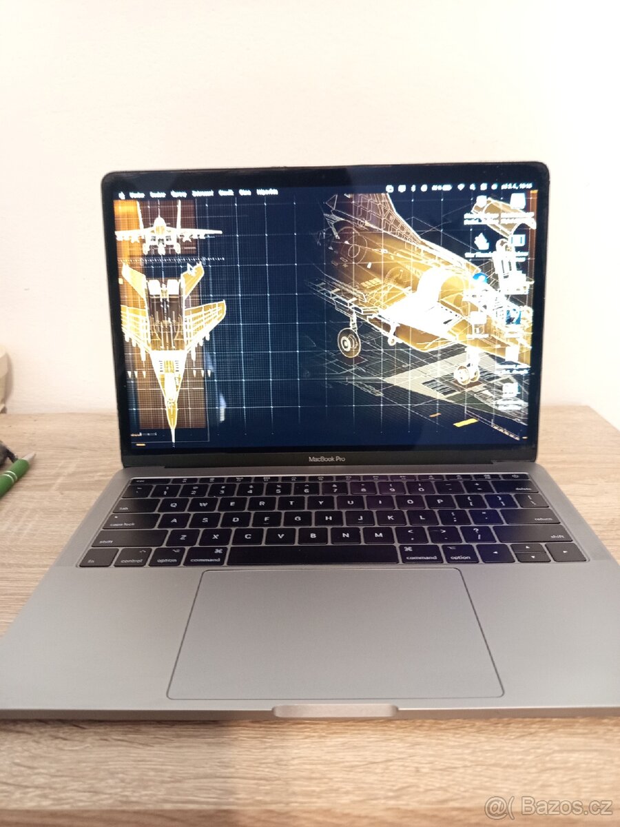 Macbook PRO 13 2017, velmi pěkný stav - 6