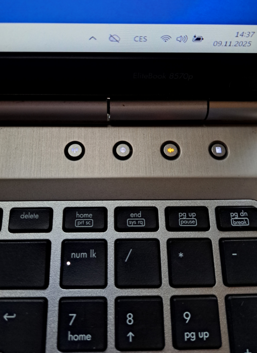 HP EliteBook 8570p/ Core i7 / 8 GB / SSD 240GB/ WIN 11 PRO - 6