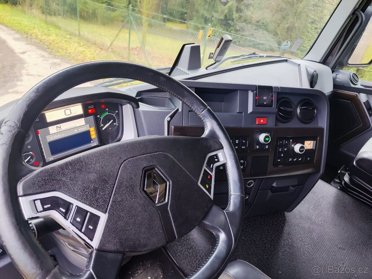 Tahač Renault, Hydraulika - 6