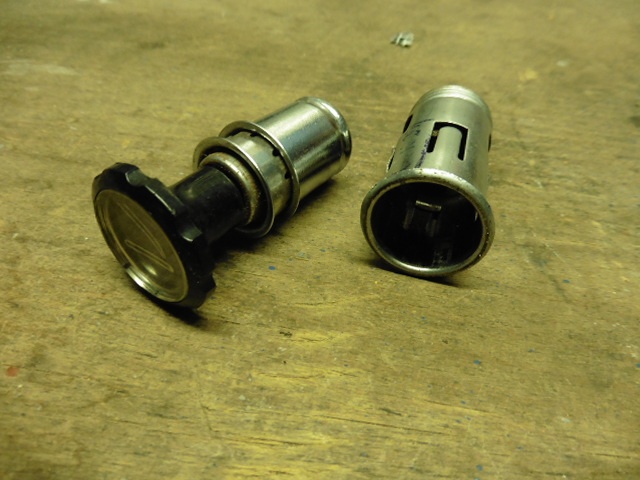 Škoda Octavia - Spartak - náhradní díly - 6