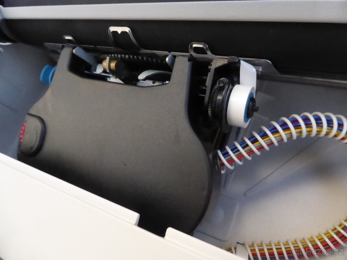 Elektrický psací stroj PRIVILEG Electronic 5005 - 6