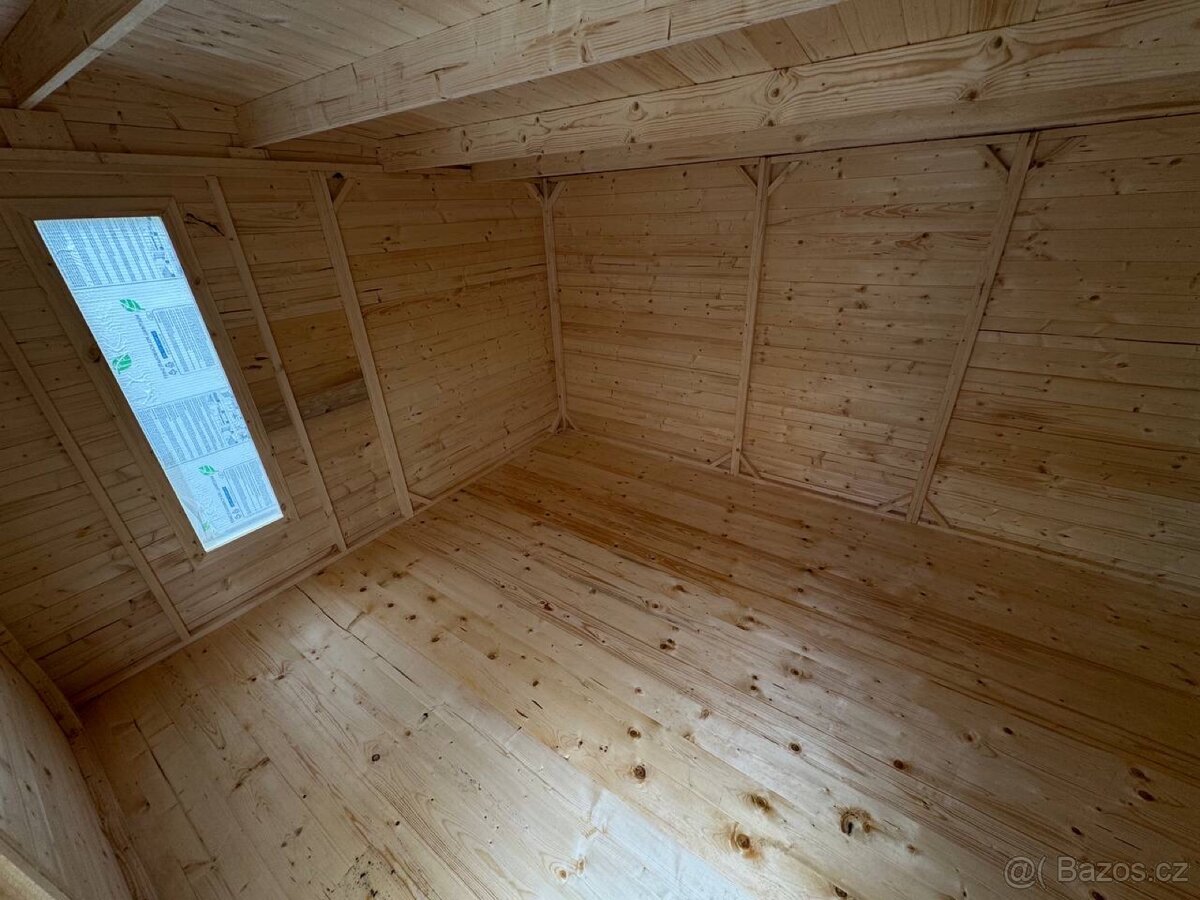Zahradní domek LOT s dřevníkem - 6