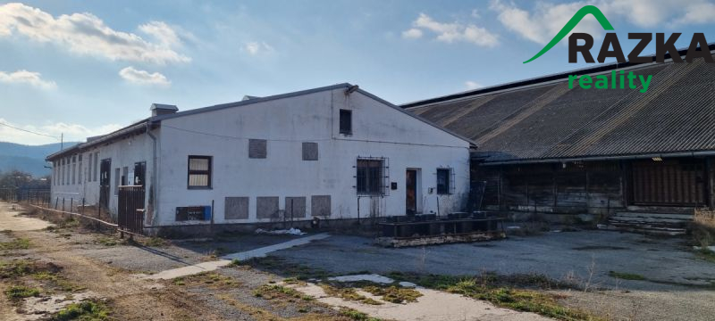 Areál kravína včetně skladovací haly a... - 6