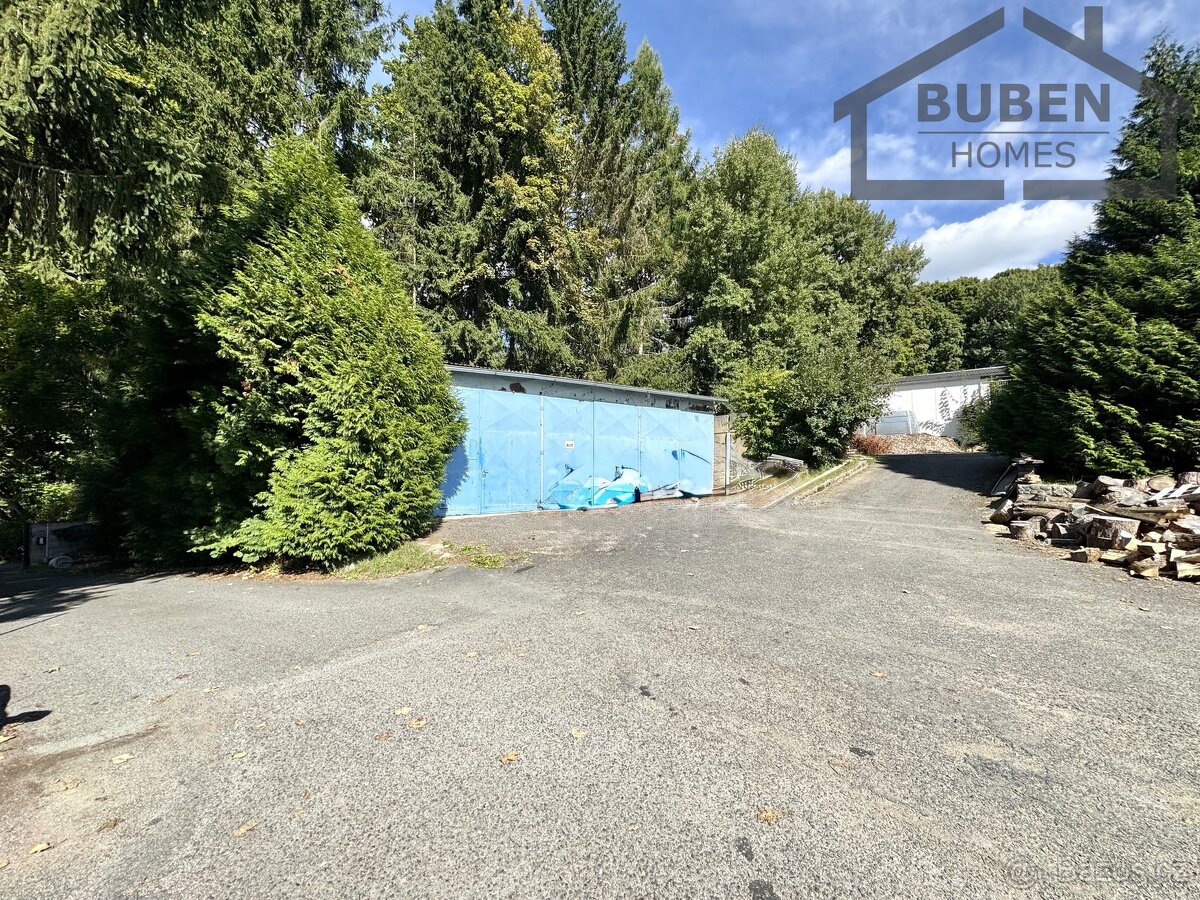 1/2 spoluvlastnického podílu areálu s administrativní budovo - 6