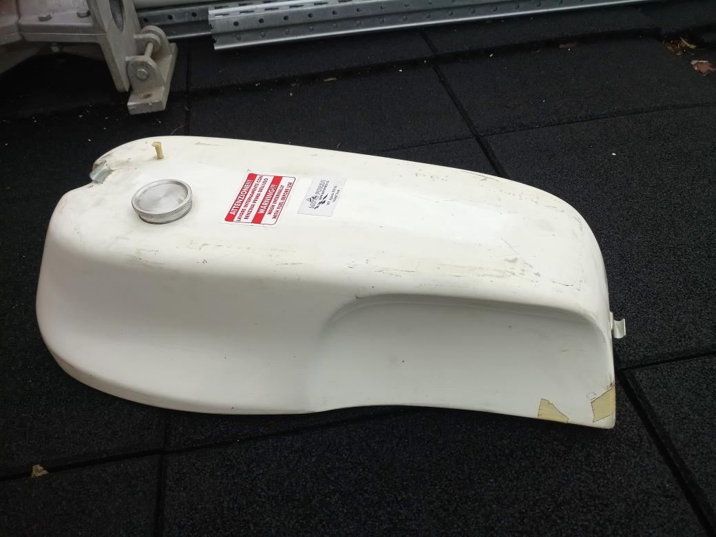 nádrž laminátová - 6