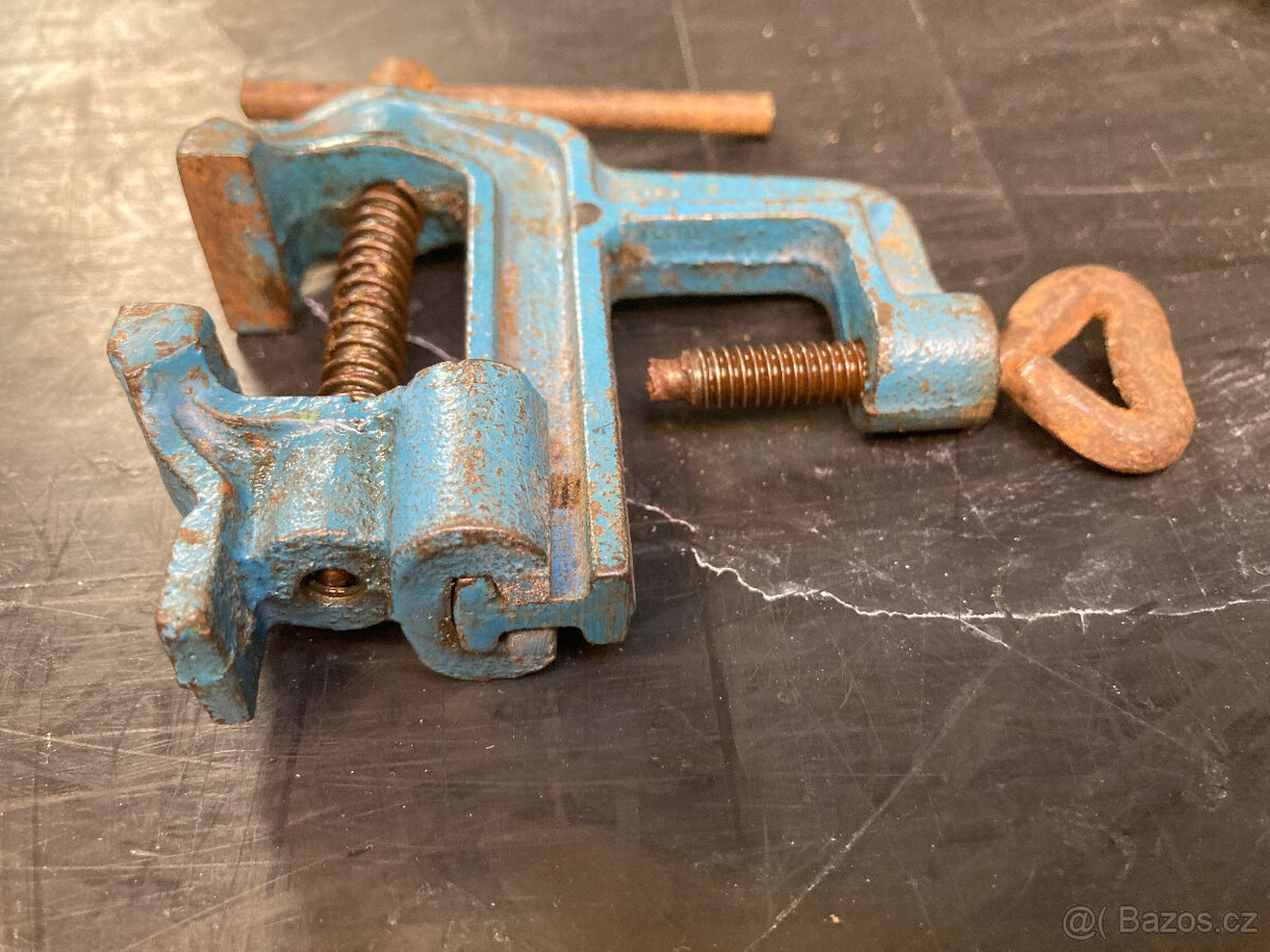 Svěrák stolní malý 400 kč - 6