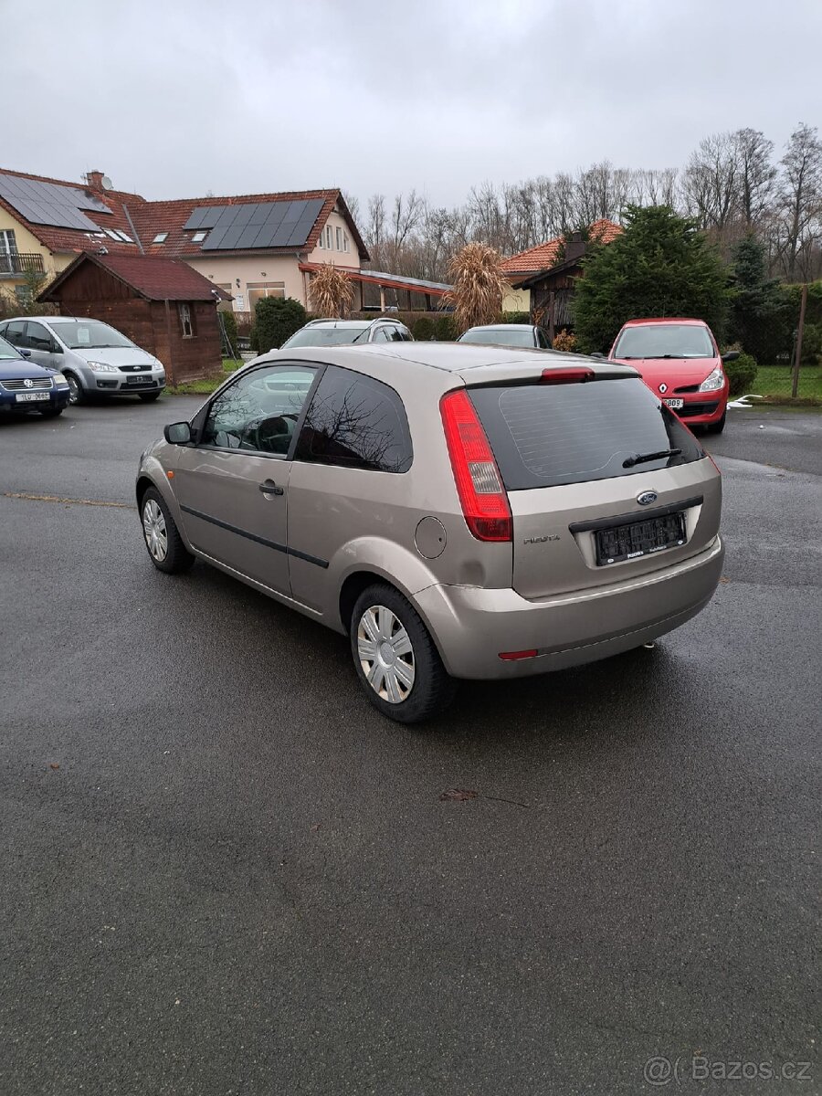 Ford Fiesta 1.4 benzín 59kW - 6