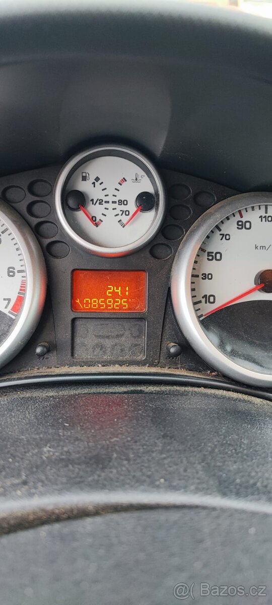 Peugeot 207 1.4 16V - 6