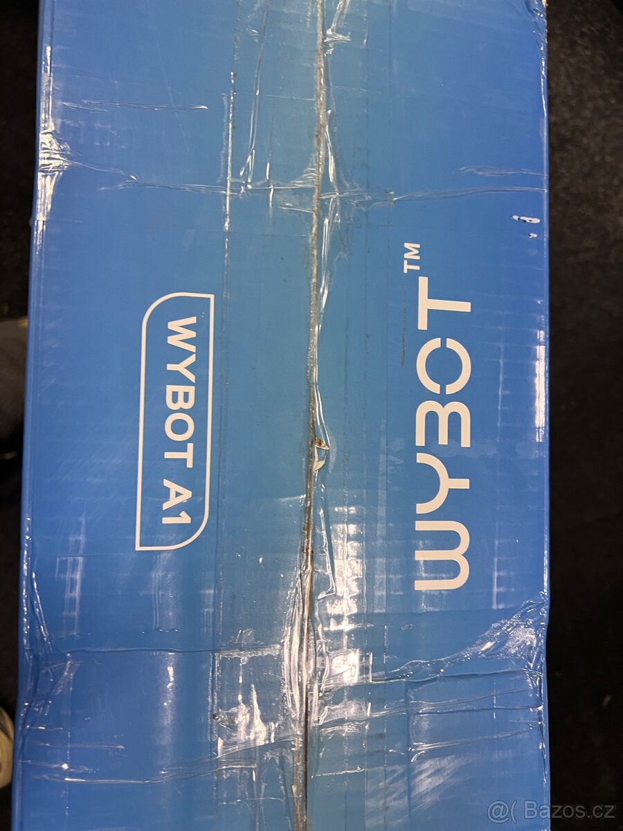 Bezdrátový robot na čištění bazénů Wybot A1 - 6