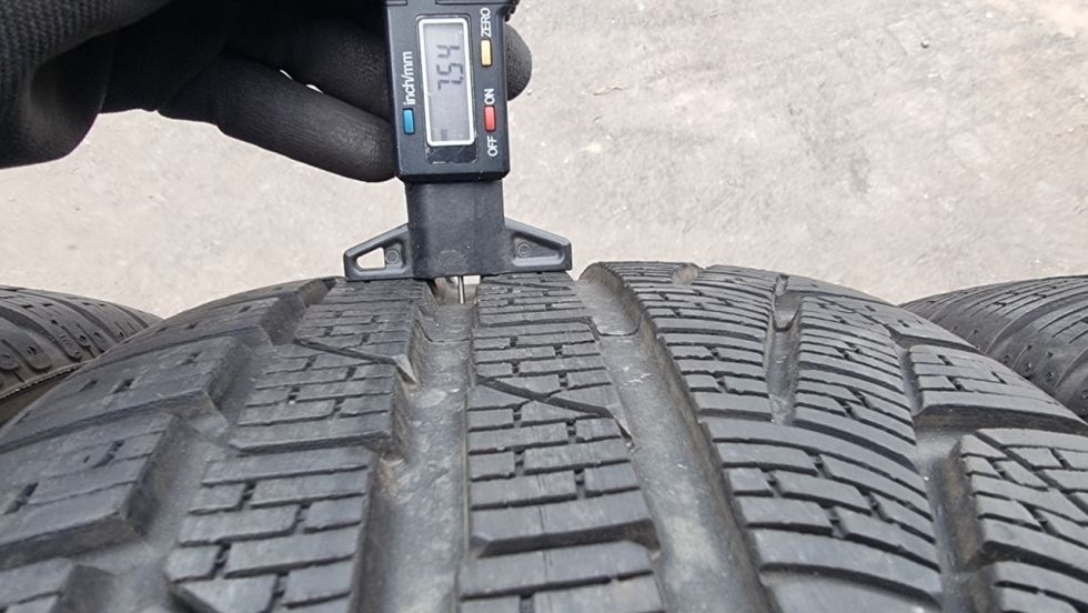 Zimní pneu 235/55/18 Pirelli - 6