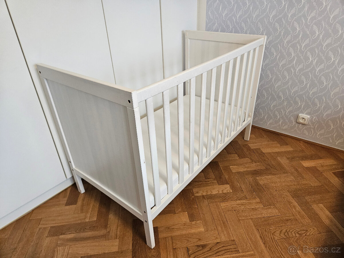 Sundvik postýlka i s matrací - 6