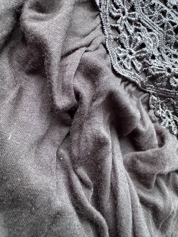 Dlouhé černé šaty - 6