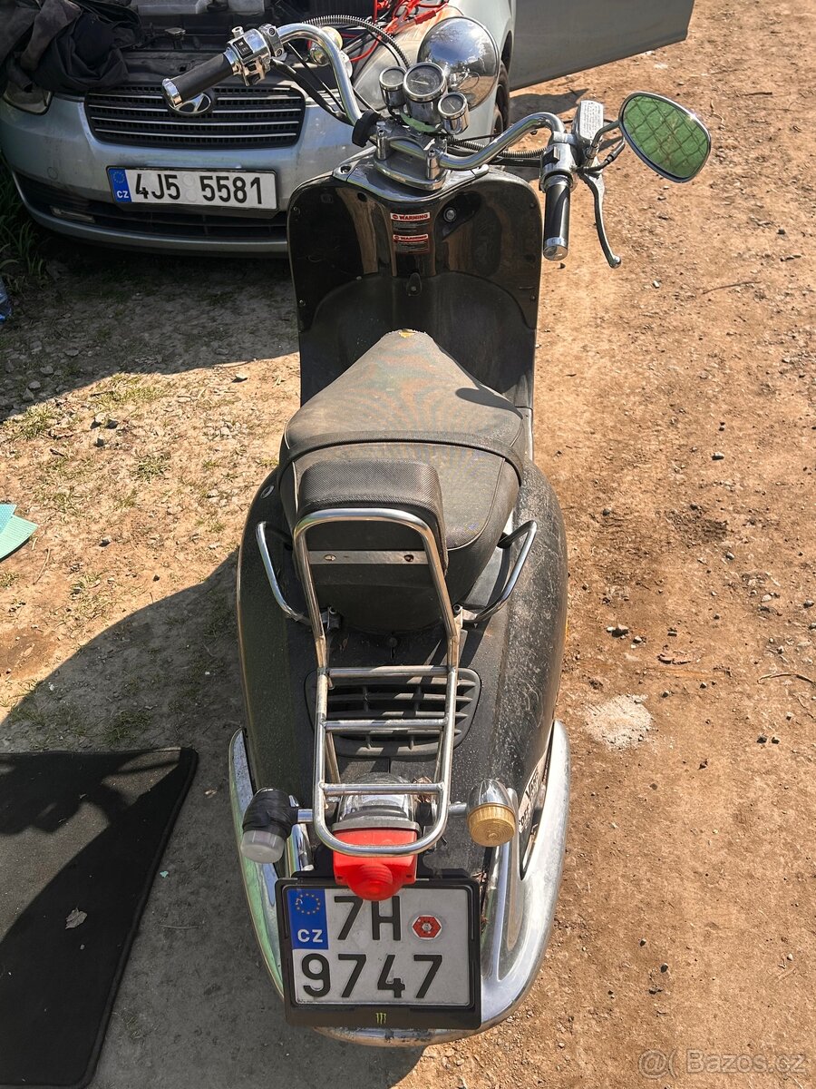 Prodám Skutr - 6