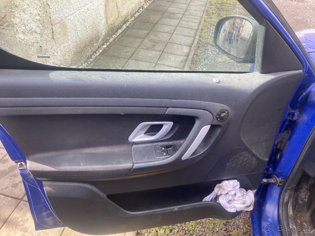 Škoda Roomster 2008 / Fabia 2 - 6