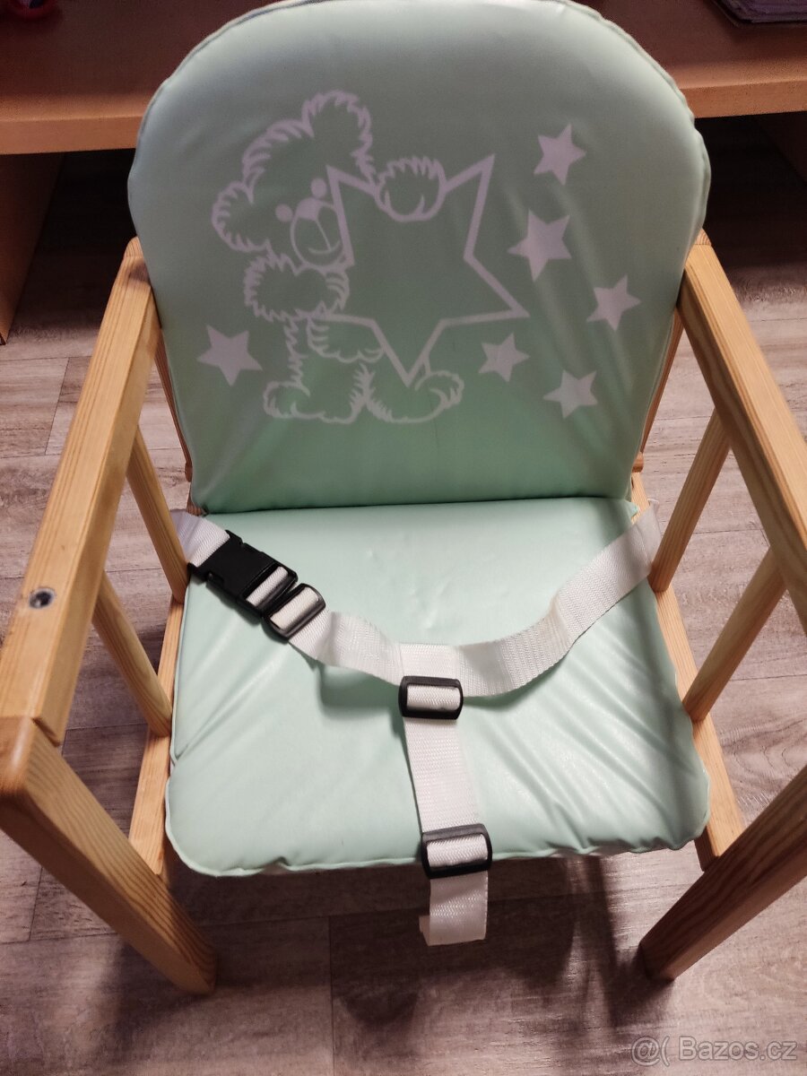 Dětský jídelní stůl - 6