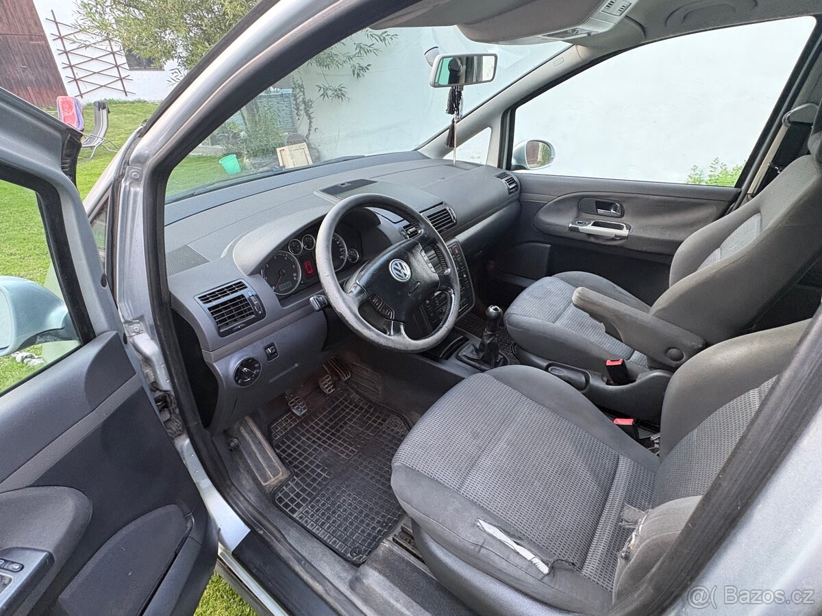 VW Sharan - 6