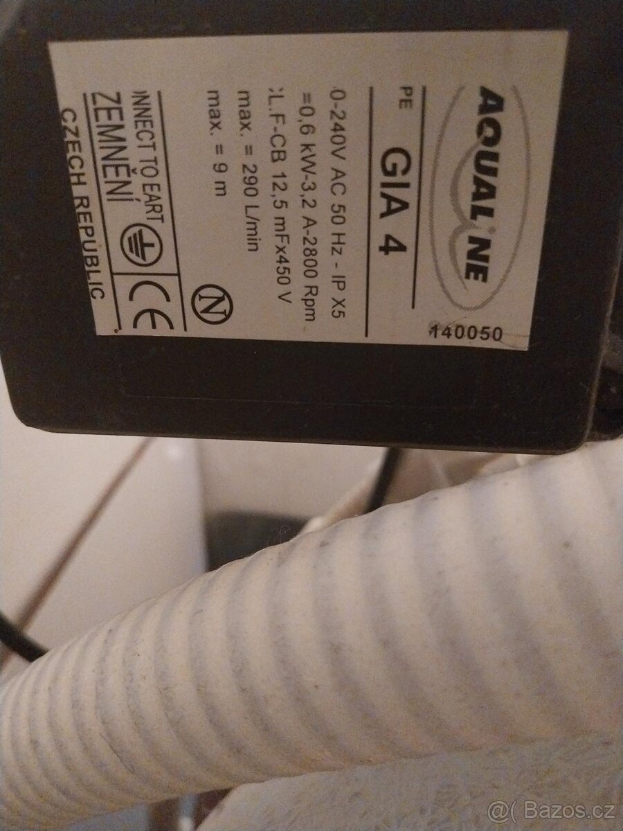 Nikdy nepoužitá rohová hydromasážní vana - 6