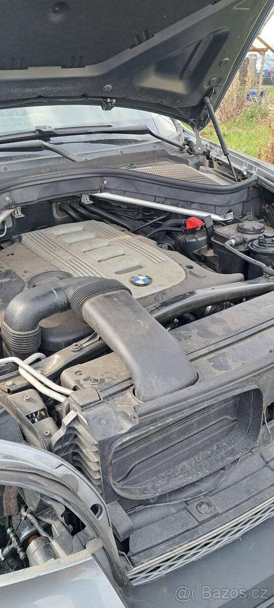 BMW X5 2008 E70 3.0D 173kw - Díly z vozu - 6