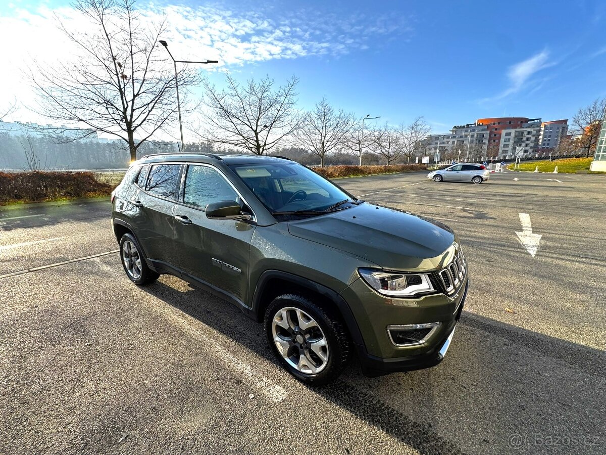 Jeep Compass MultiAir 1.4l z roku 2019 - 6